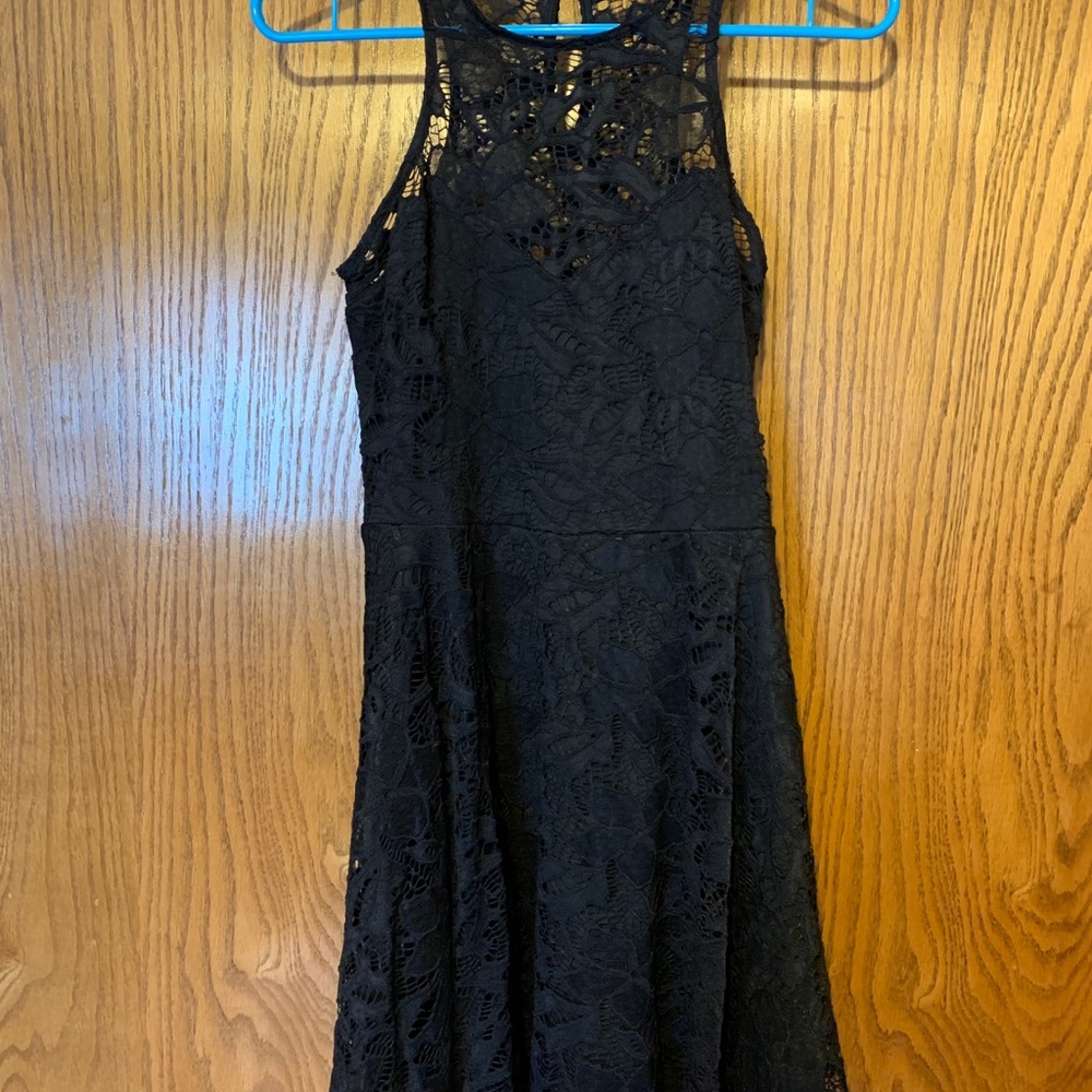 Black Thick Lace Dress